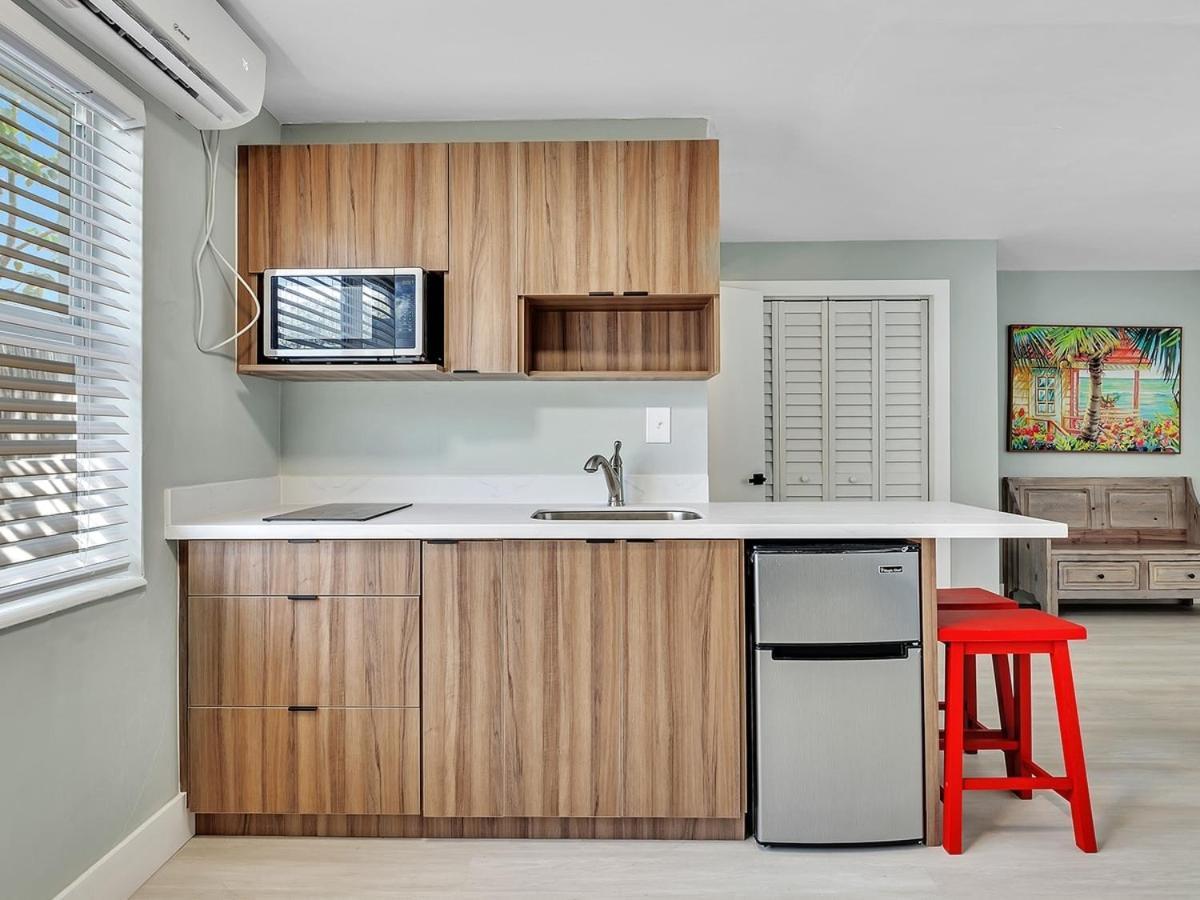 The Shell On Walnut Studio With Bath Hollywood Beach Free Parking دانيا بيتش المظهر الخارجي الصورة